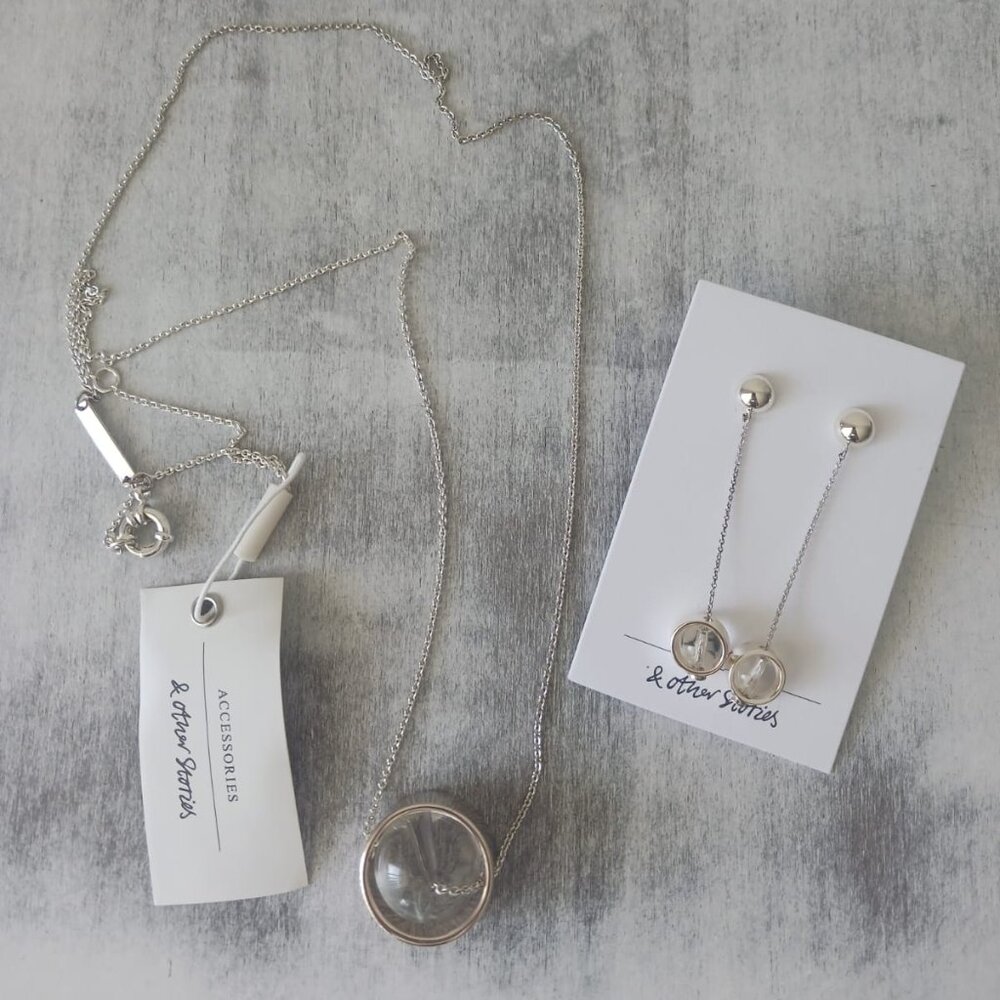 & OTHER STORIES Set of ORB PENDANT EARRINGS SILVER & Clear and Matched Necklace - Picture 4 of 11